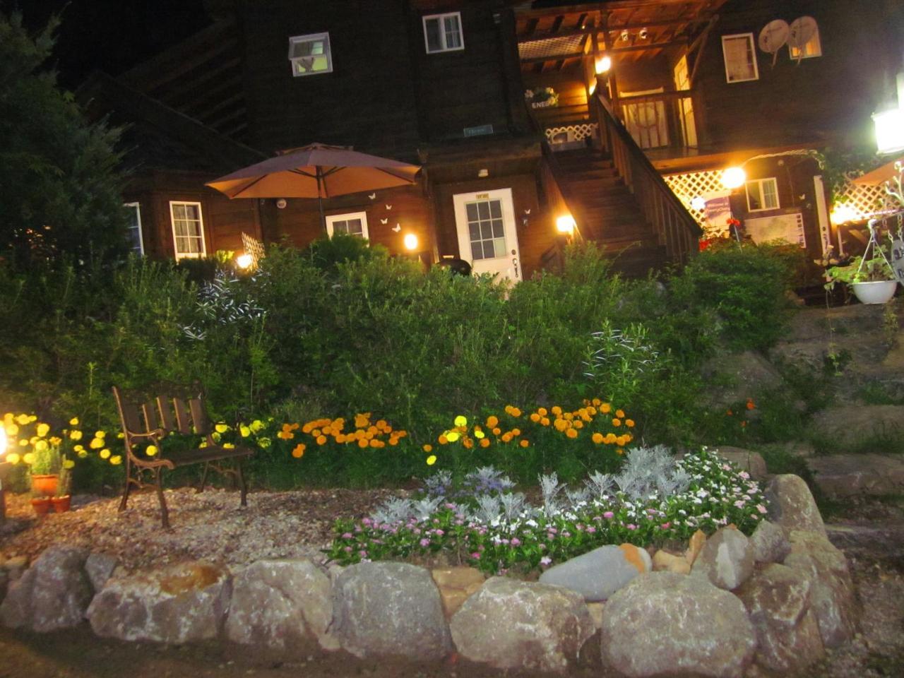 Mayfair Deneb Pension Pyeongchang Exterior foto